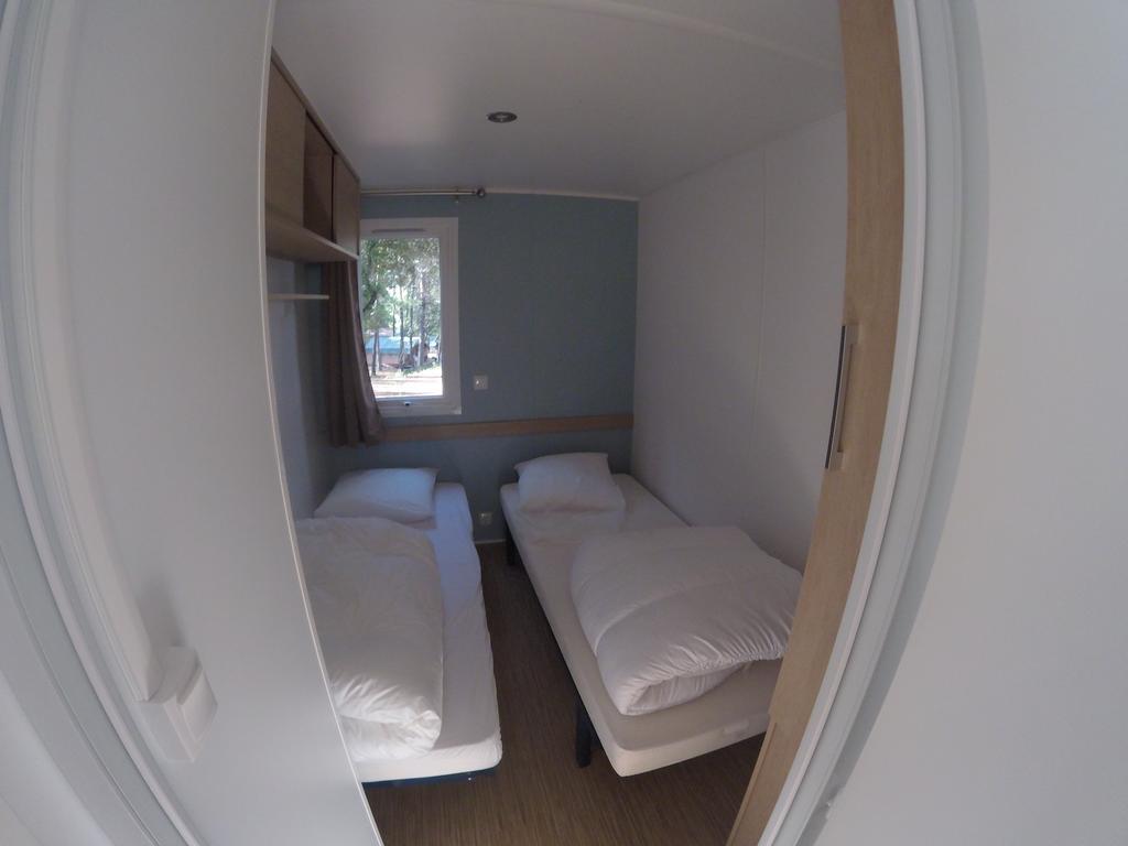 Camping La Simioune En Provence โบลแลน ภายนอก รูปภาพ
