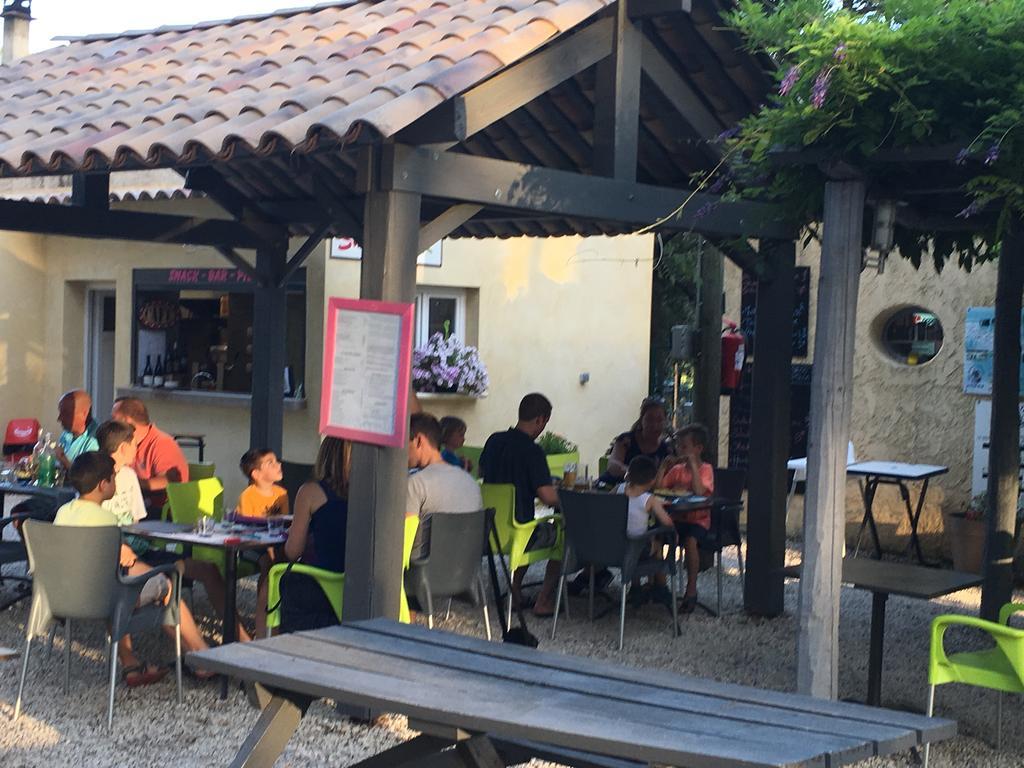 Camping La Simioune En Provence โบลแลน ภายนอก รูปภาพ