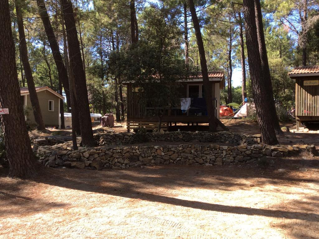 Camping La Simioune En Provence โบลแลน ภายนอก รูปภาพ